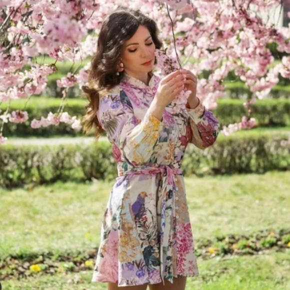 Zara Floral linen button down Spring floral Multicolor Dress blogger's favorite - Picture 1 of 10